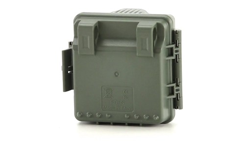 Primos Bullet Proof 2 Trail/Game Camera 8MP 360 View - image 7 from the video